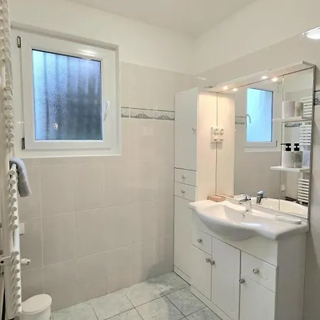 Maison A Avec Jardin Et Parking Prive - Fr-1-616-546 * Eymet