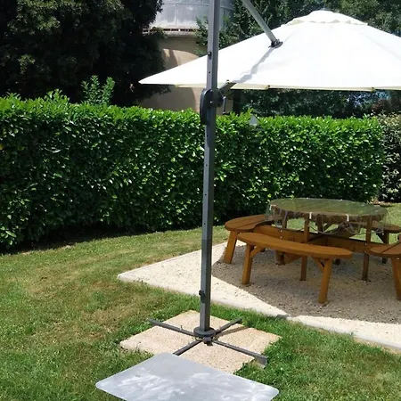 بيت للعطل Maison A Avec Jardin Et Parking Prive - Fr-1-616-546 *